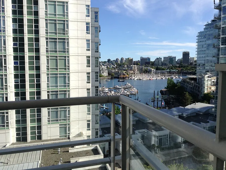 198 Aquarius Mews — Photo 53