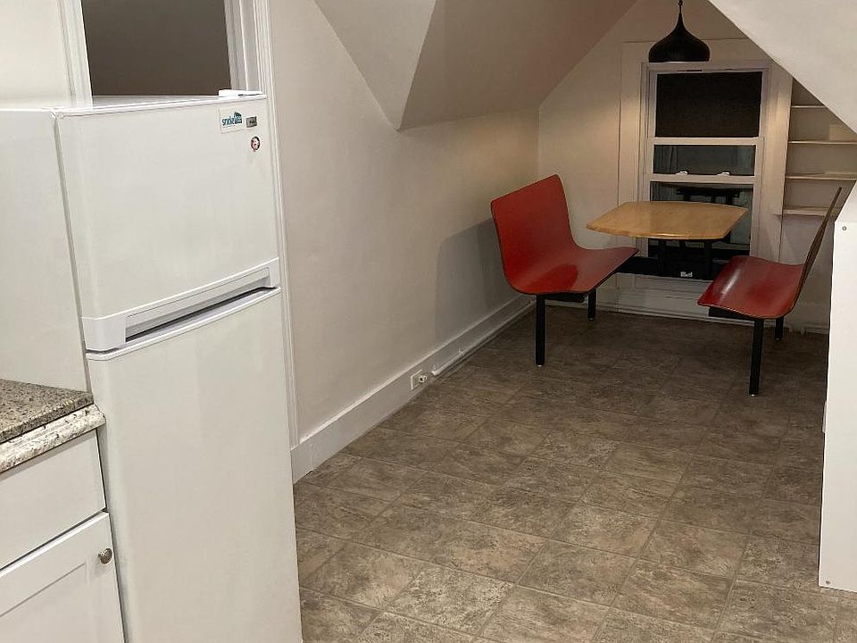 Breakfast nook