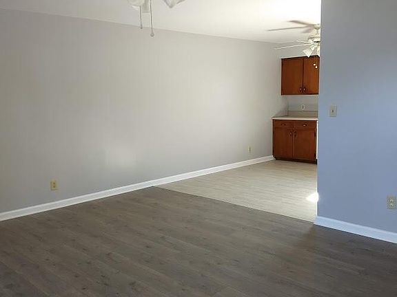 4th image of 2431 Ryan Rd