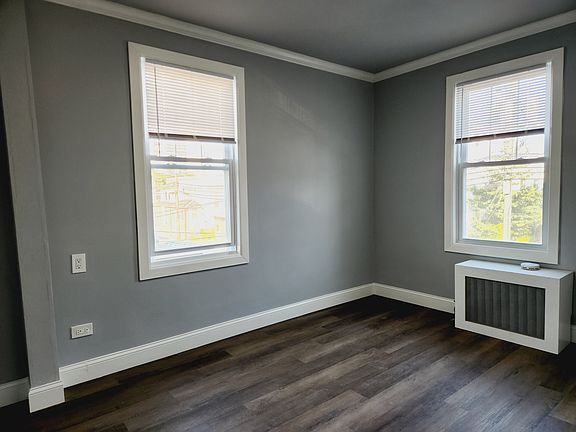 5th image of 1627 Anderson Ave Floor 2
