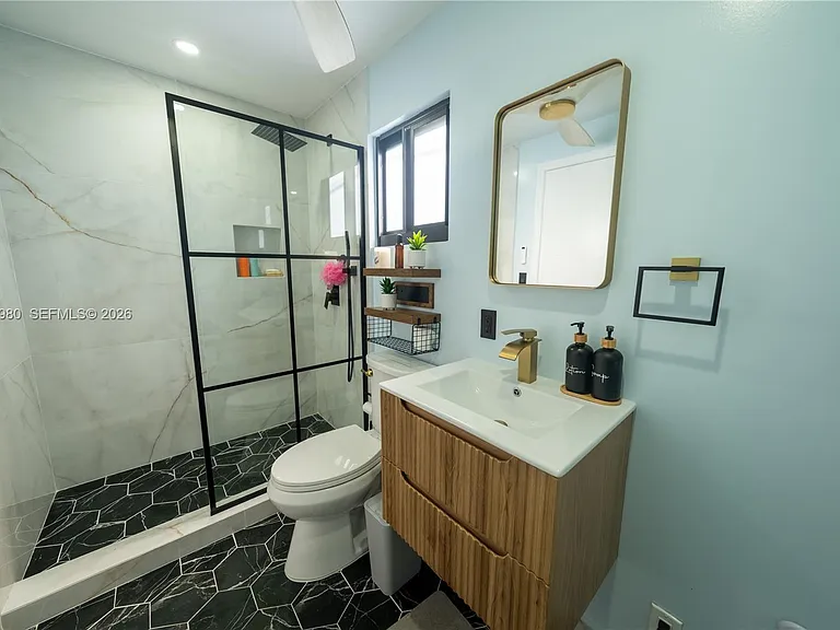 17901 SW 92nd Ct — Photo 39