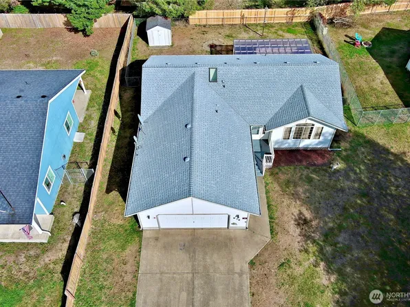 878 Mount Olympus Avenue SE, Ocean Shores, WA 98569