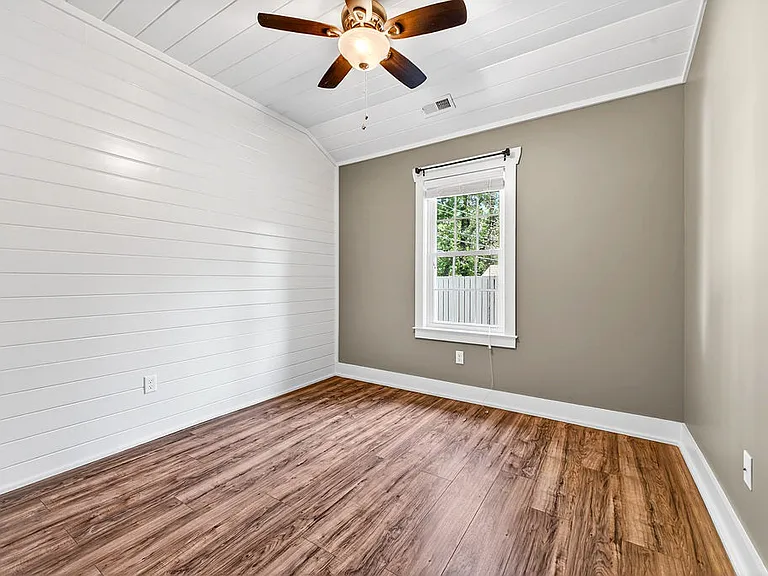 45 Dee Dee Ln — Photo 21