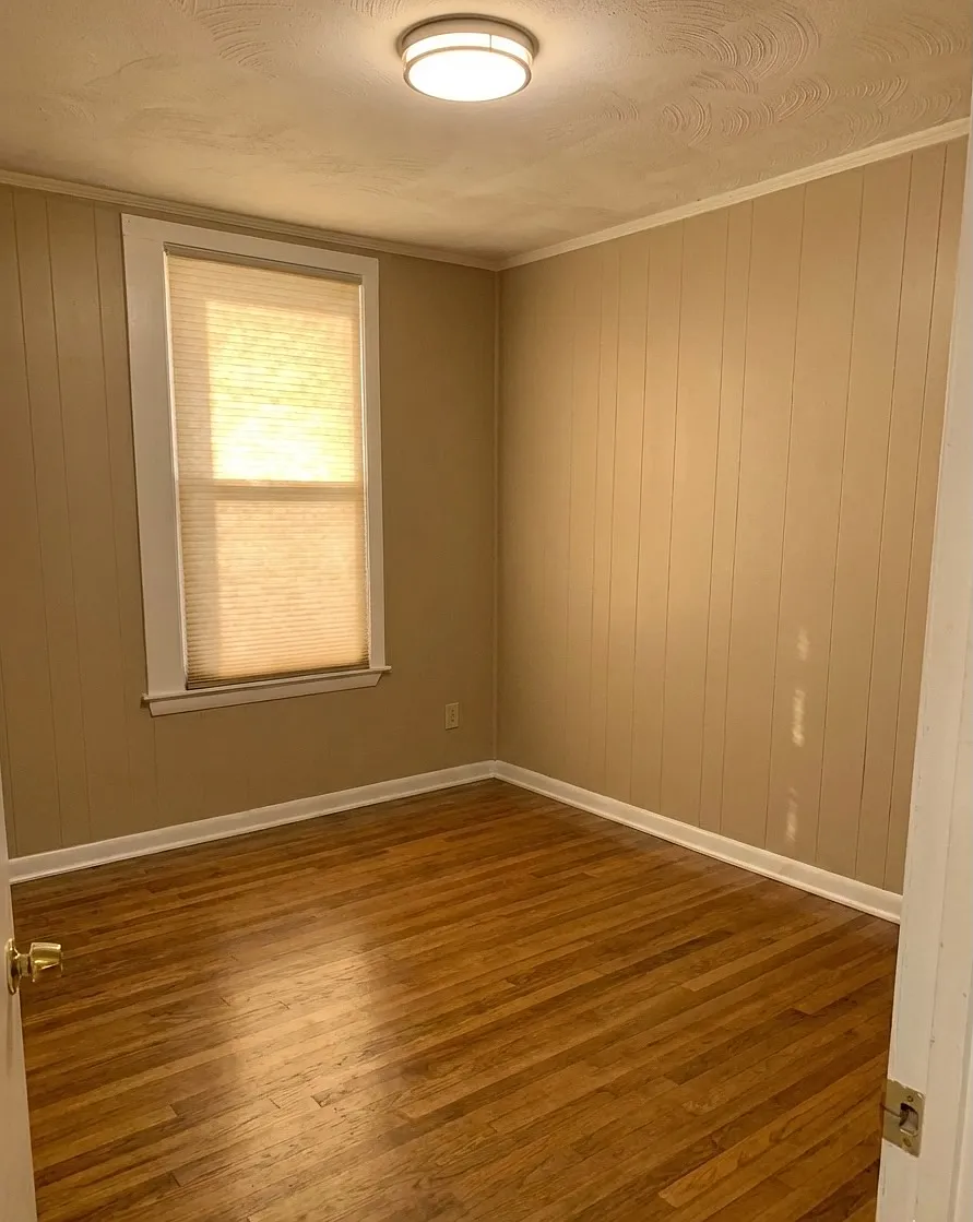 14 Hyde Park Ave Apartments — Photo 2