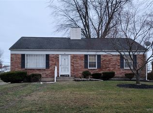 85 Halladay Ln, Tonawanda, NY 14150