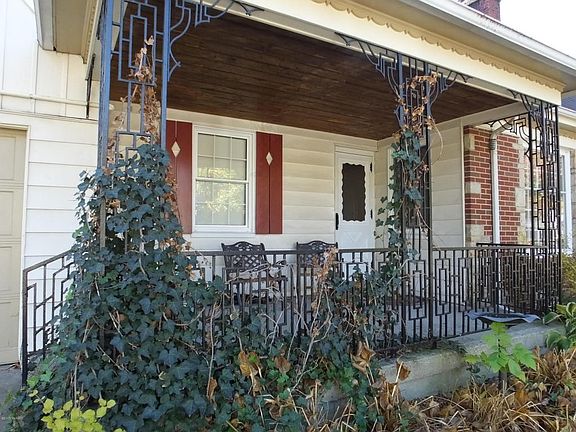 5th image of 800 S Ottillia St SE