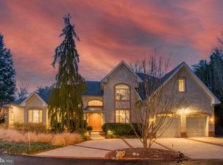 5902 Bradley Blvd, Bethesda, MD 20814