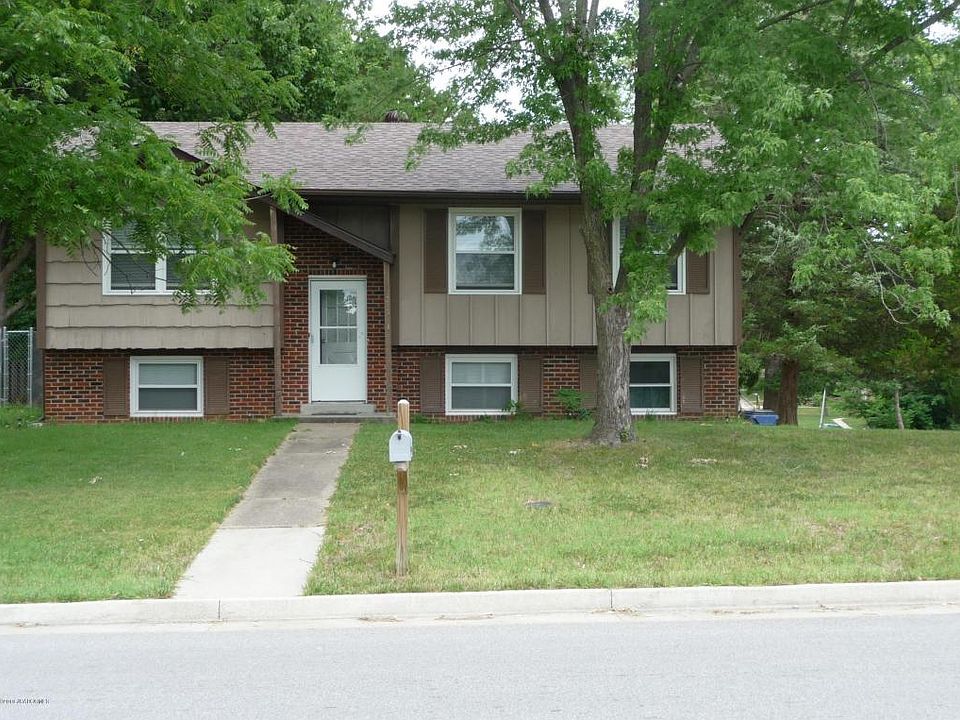 1st image of 1515 Westview Dr