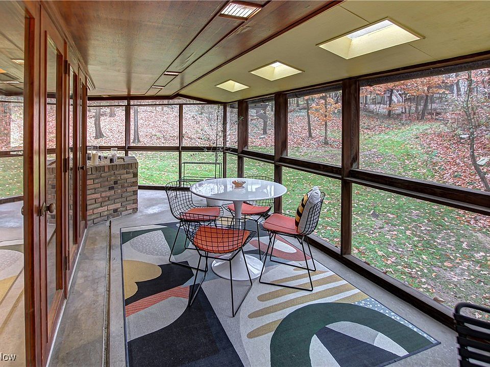 13th image of 920 Wallwood Dr