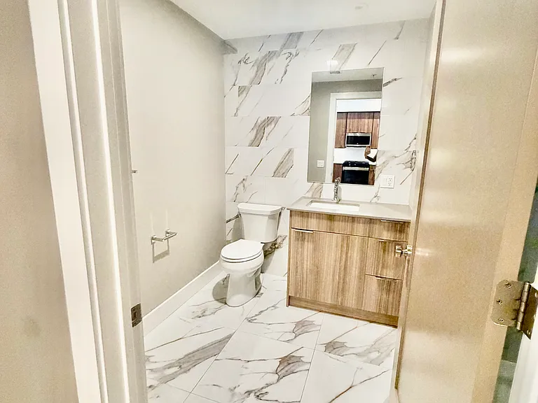 4237 Bergen Tpke #2C — Photo 18