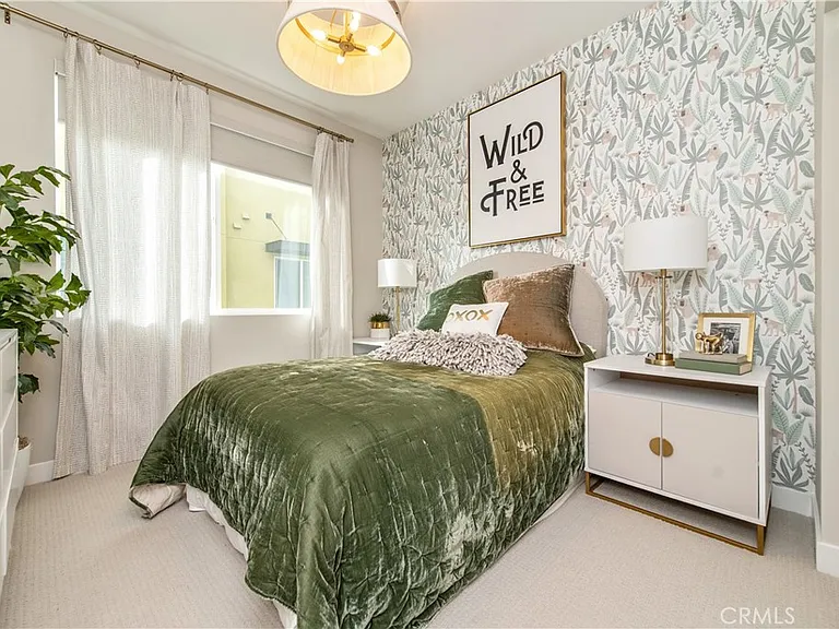 824 S Harbor Blvd — Photo 18