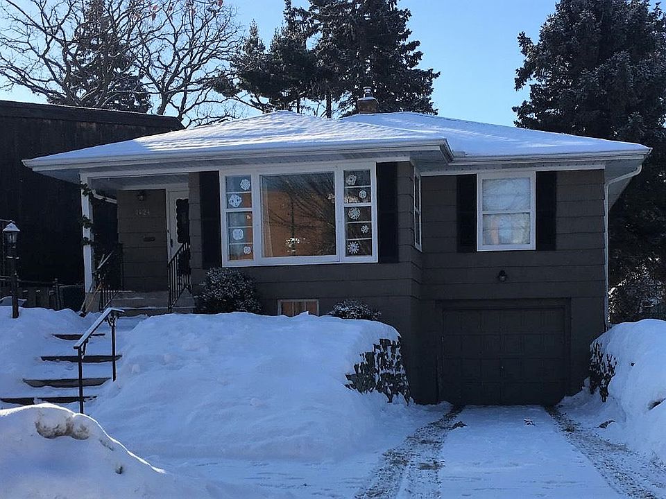 1st image of 1424 Almond Ave