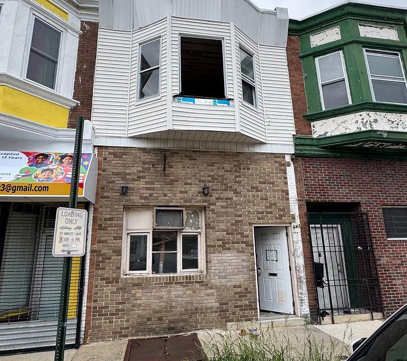 1st image of 643 S 60th St