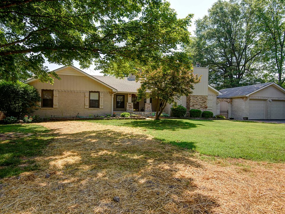 5924 S Hilltop Drive, Springfield, MO 65810 | Zillow