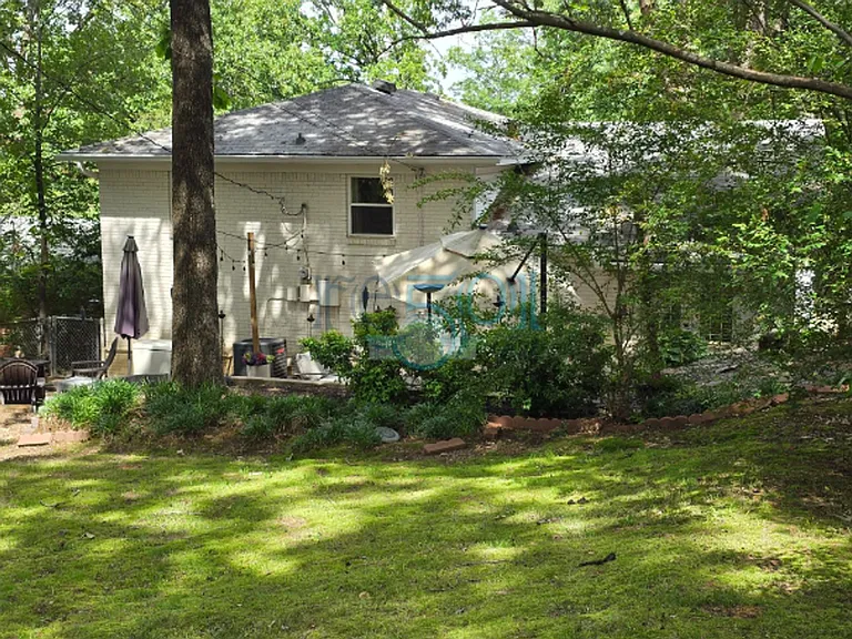 504 Mellon St — Photo 37