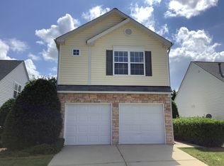 3028 Bracey Pl, Raleigh, NC 27610