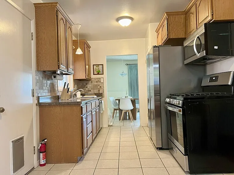 116 E Campus View Dr — Photo 14