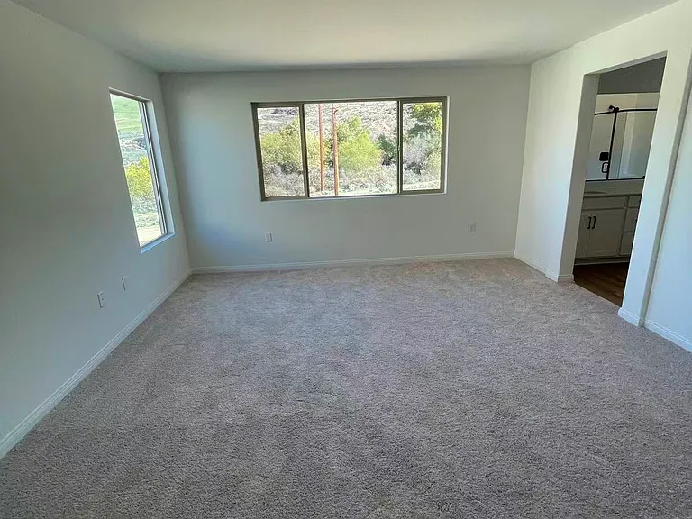 21672 Thomas Ct — Photo 15