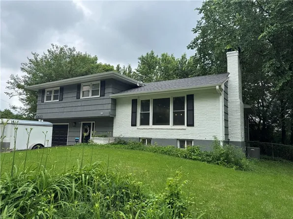 10600 Bales Ave, Kansas City, MO 64137