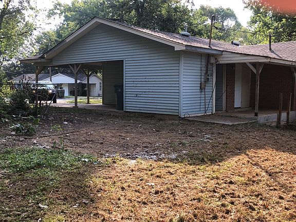 2nd image of 2315 Pamela Dr