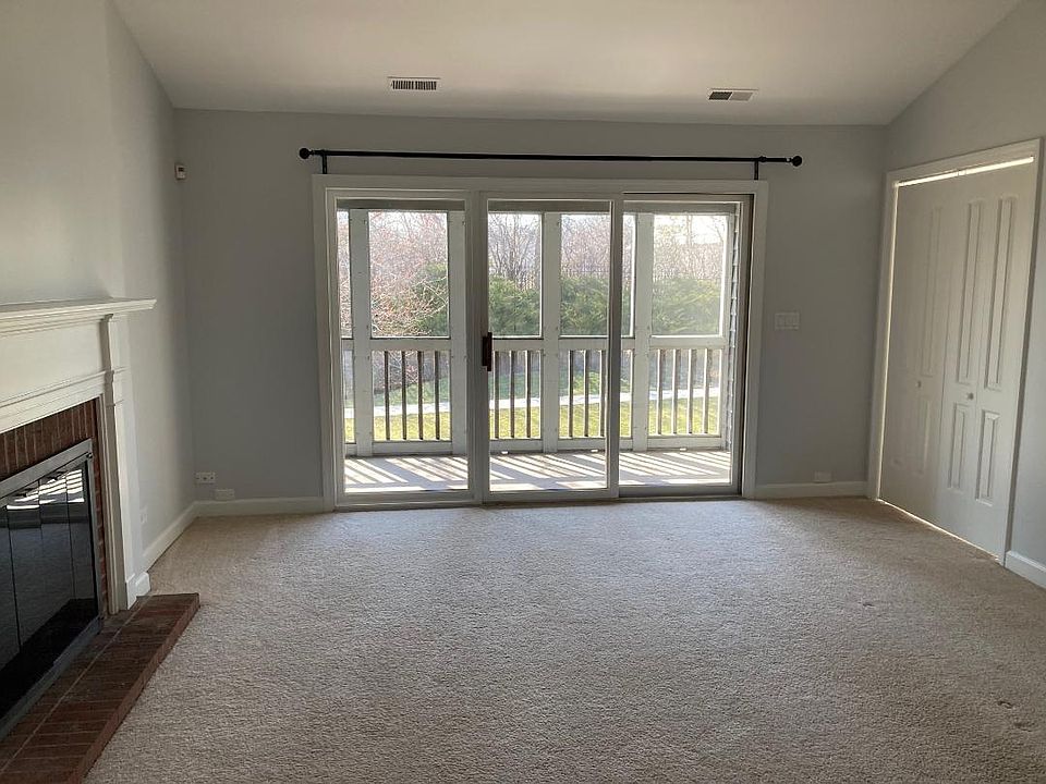 177 Foxborough Pl 177, Willowbrook, IL 60527 MLS 11731991 Zillow