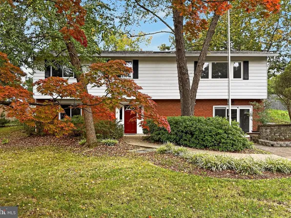 4009 Gibbs St, Alexandria, VA 22309