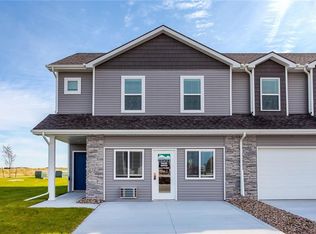 241 NE Glendale Ln, Ankeny, IA 50021