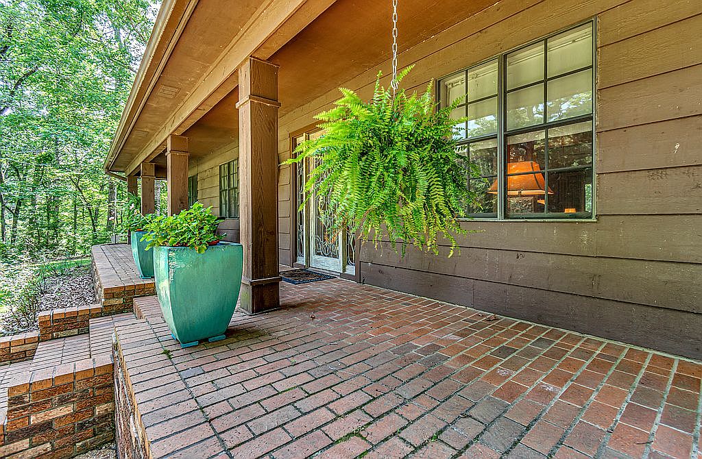 100 Le Bourgeois Dr, Brandon, MS 39047 Zillow