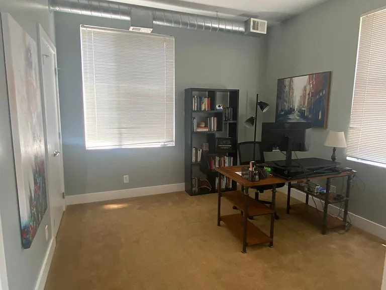 721 E North St #2C — Photo 20