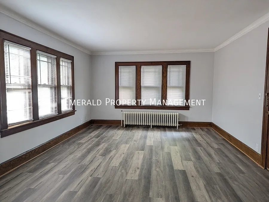2 bed, $1,150 — Photo 2