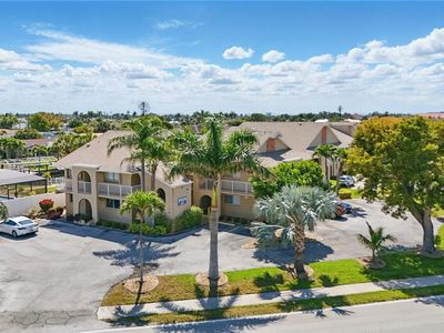 4321 Country Club Blvd APT 102, Cape Coral, FL, 33904