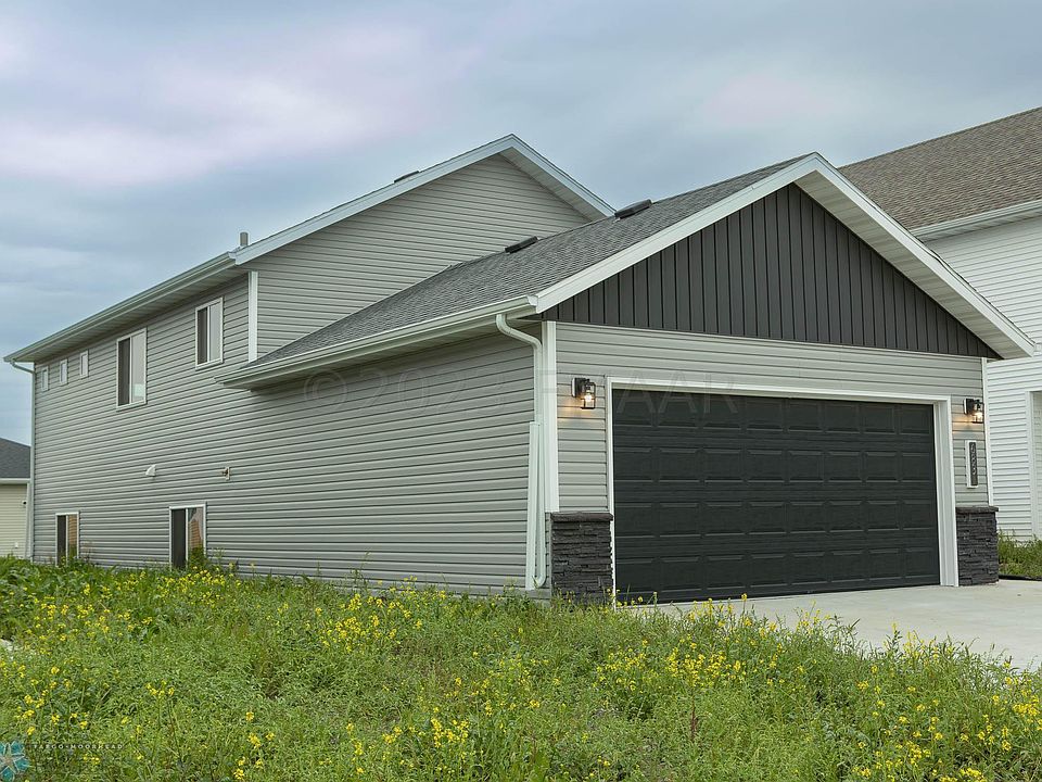 6831 Thomas St, Horace, ND 58047 Zillow