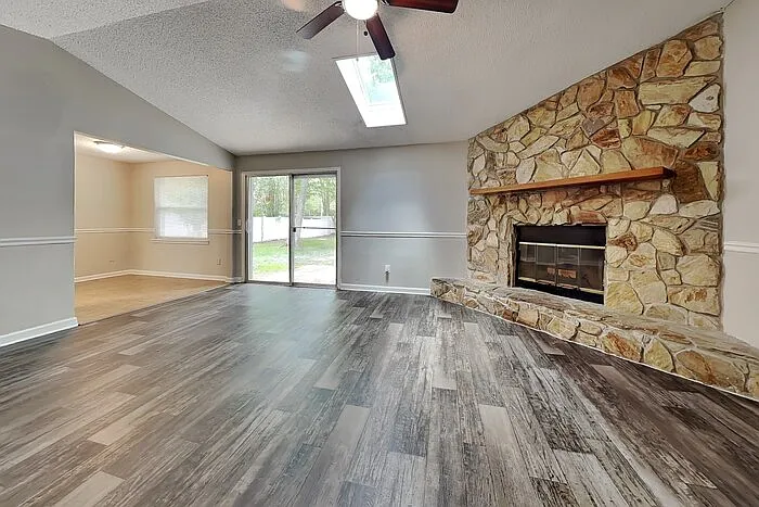 2626 Pinewood Blvd S — Photo 3