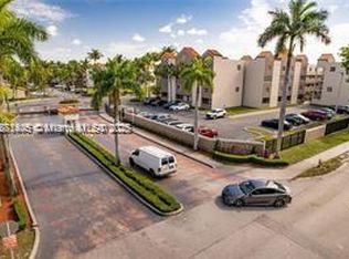 6195 NW 186th St APT 304, Hialeah, FL 33015