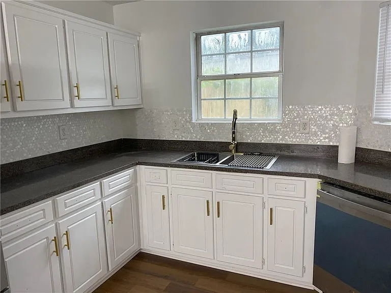 Soapstone Ct — Photo 7