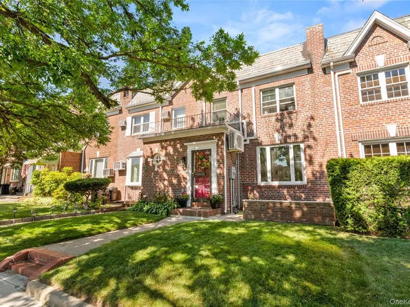 7718 83 Street, Glendale, NY 11385