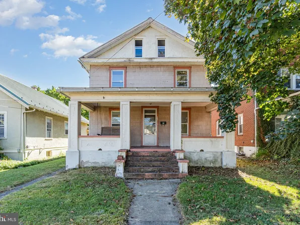 780 State St, Millersburg, PA 17061