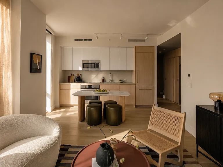 251 Douglass St #310 — Photo 3