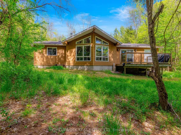 146 Bishops Way, Tay Valley, ON K7H 3C7