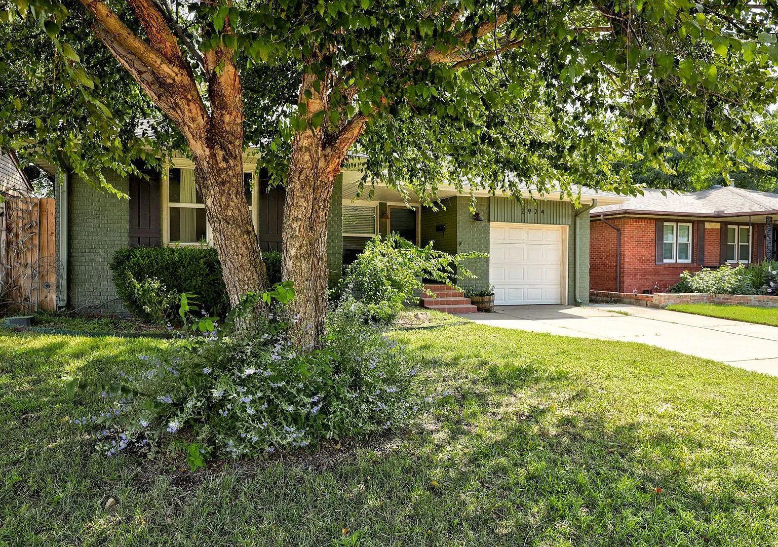Charming 3-Bed, 2-Bath Home in NW OKC — Photo 4