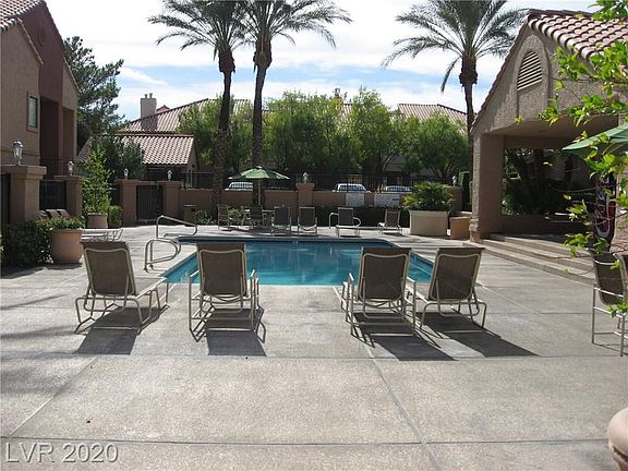 3rd image of 5012 S Rainbow Blvd Unit 201