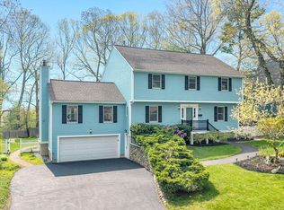 37 Woodcliffe Rd, Lexington, MA 02421
