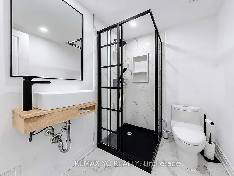 100 Upper Madison Ave #2602 — Photo 24