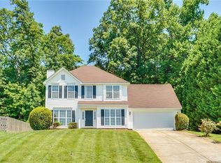 8607 Terra Cotta Dr, Charlotte, NC 28215