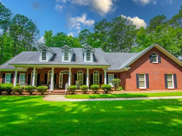 890 Piedmont Lake Rd, Pine Mountain, GA 31822