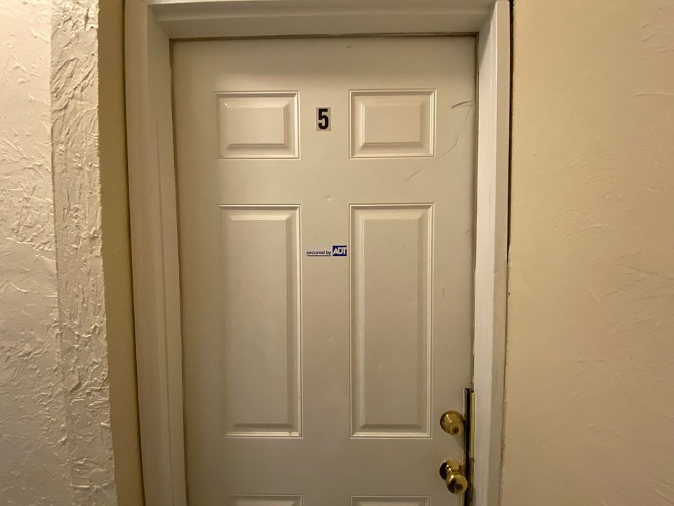 2nd image of 888A Huntington Ave #5