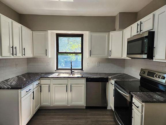 3rd image of 1537 Wittlou Ave