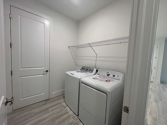 5th image of 8824 Oceana Way