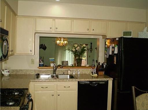 3rd image of 166 Old Village Ln