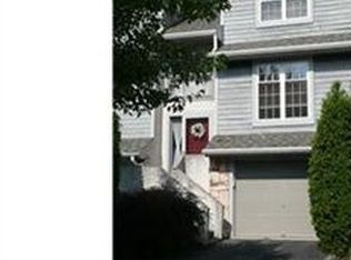 165 Nottingham Ct, Aston, PA 19014